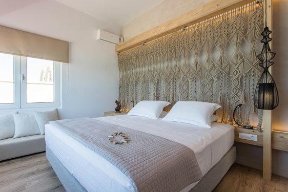 Dazzling Crete Villa | 3 Bedrooms | Villa Saffron Sunset | Beachfront Villa With Jacuzzi & Brilliant Sea Views | Chania Kato Daratso Exterior photo