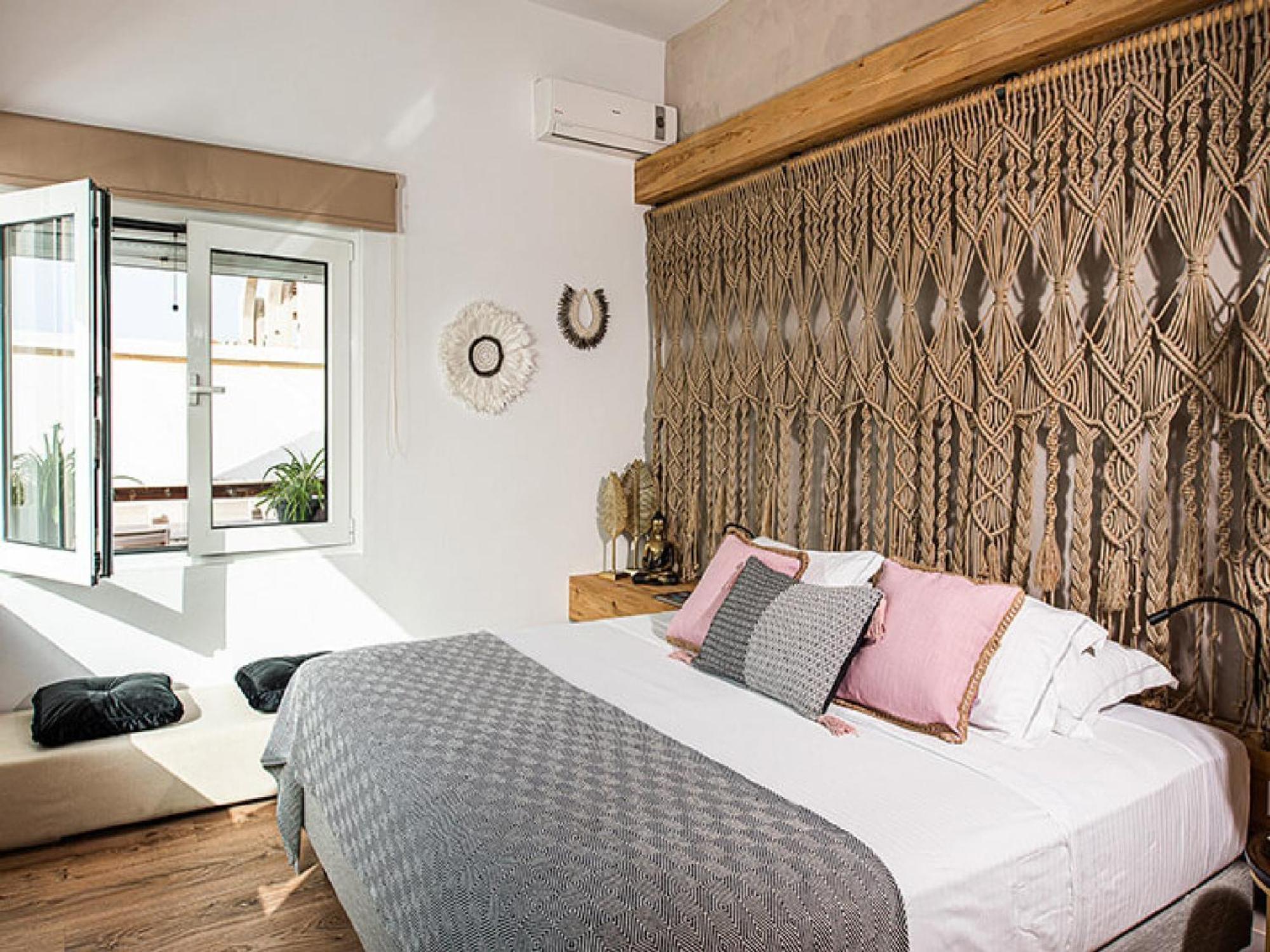 Dazzling Crete Villa | 3 Bedrooms | Villa Saffron Sunset | Beachfront Villa With Jacuzzi & Brilliant Sea Views | Chania Kato Daratso Exterior photo